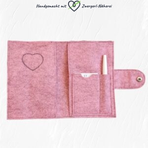 Mutter-Kind-Pass Hülle rosa mit Elefant-Motiv Merino-Wollfilz handmade Österreich Innenansicht für Babys und Kleinkinder